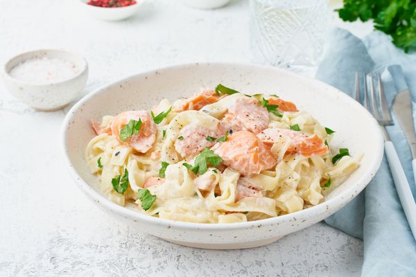 Tagliatelles au saumon frais
