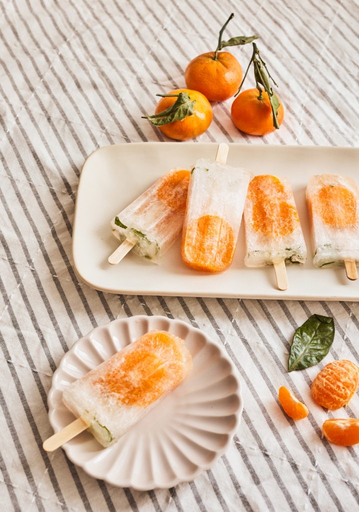Sucettes glacées à la clémentine et au basilic