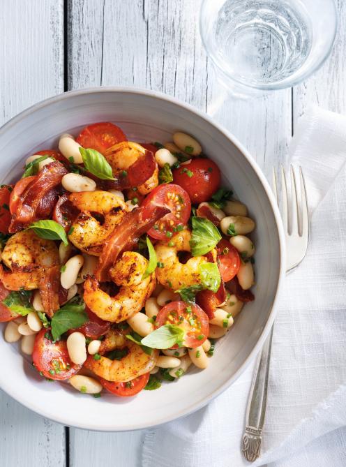 Salade de haricots blancs et de crevettes grillées