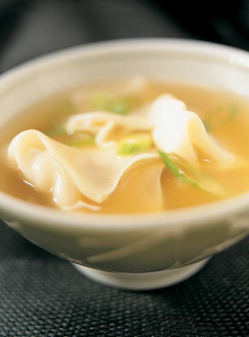 Soupe won-ton (Potage aux raviolis chinois)