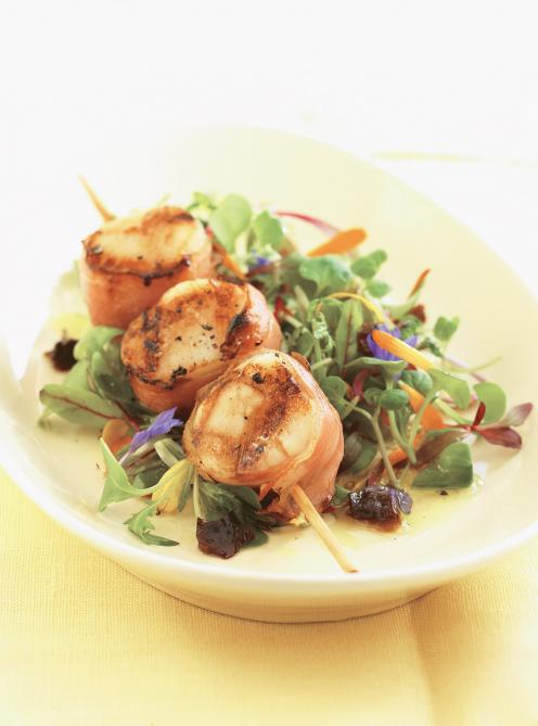 Brochettes de pétoncles à la pancetta