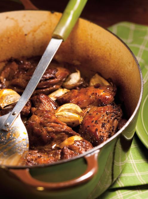 Agneau braisé à l'ail