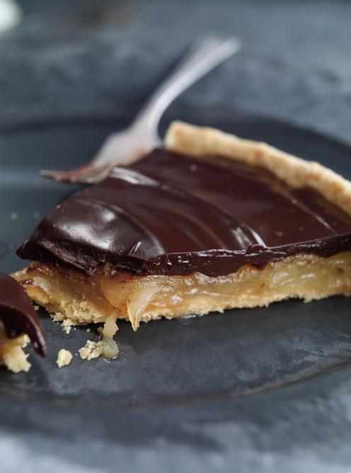 Tarte aux poires caramélisées et au chocolat