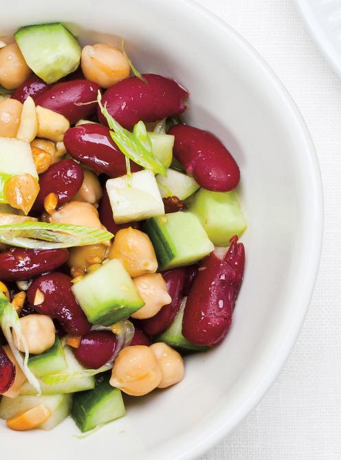 Salade de légumineuses, pommes et canneberges
