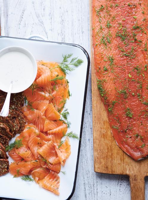 Gravlax de saumon au gin et au miel