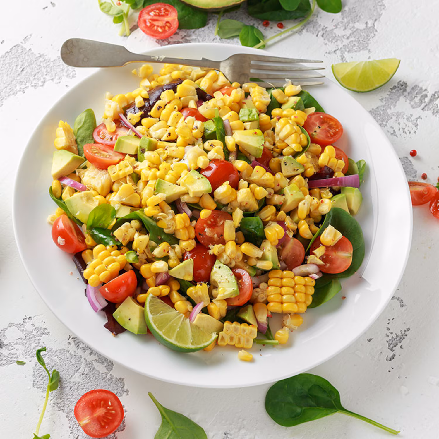 Salade de maïs grillé et d'avocat