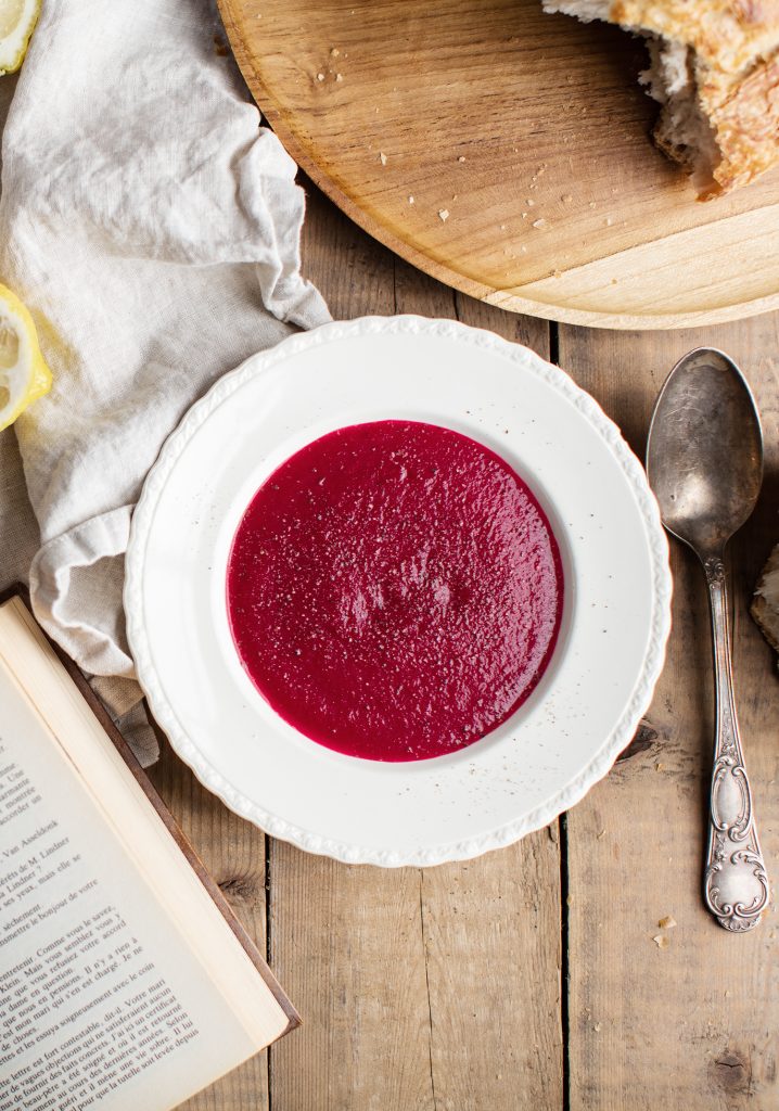 Potage de betteraves, poire & gingembre