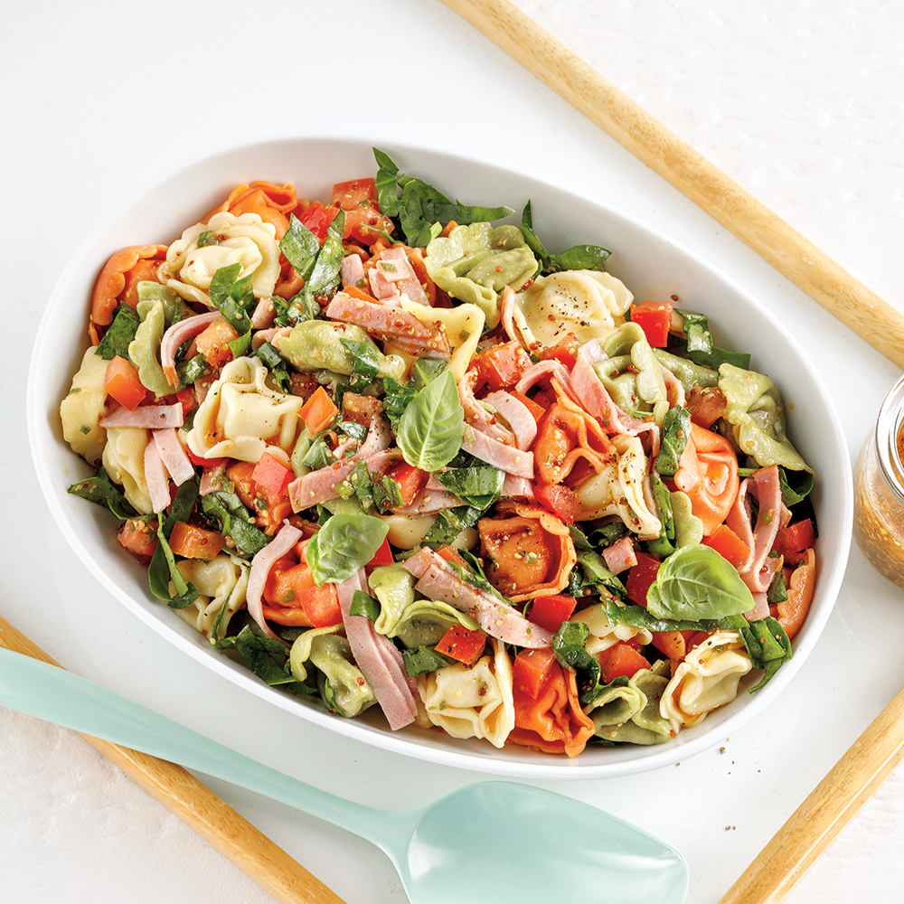 Salade de tortellinis au jambon et tomates