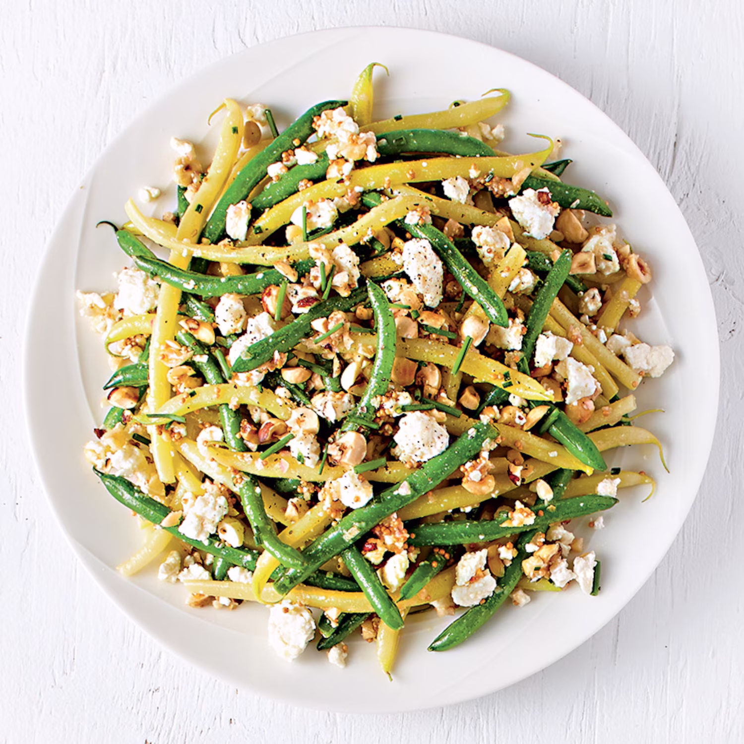 Recette de salade de haricots, féta et noisettes