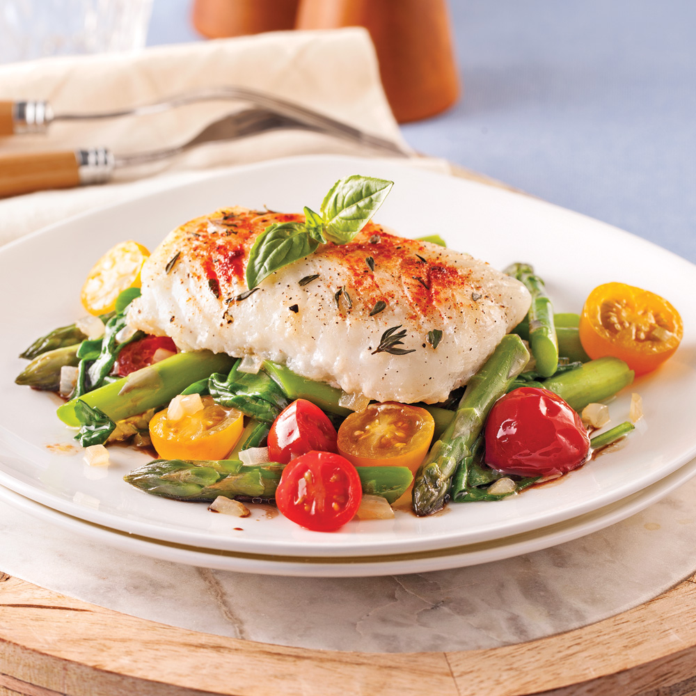 Morue grillée et légumes à la vinaigrette chaude