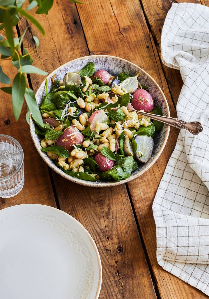 Salade de haricots blancs, de radis & d’épinards